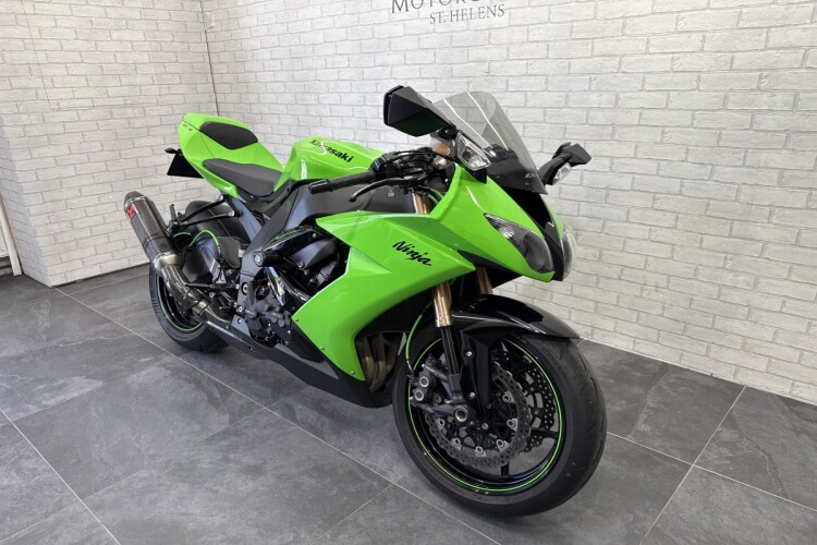 KAWASAKI NINJA ZX-10R
