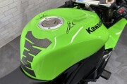KAWASAKI NINJA ZX-10R