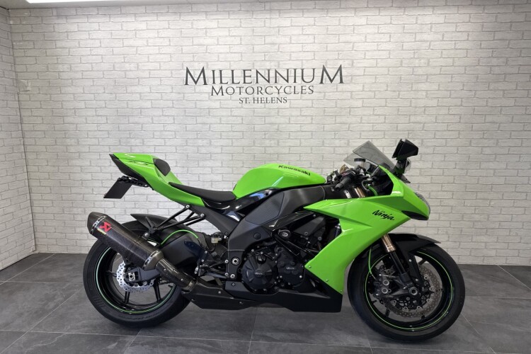 KAWASAKI NINJA ZX-10R