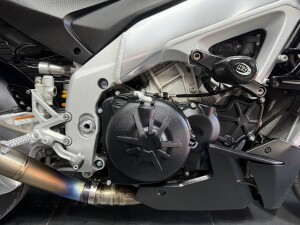 APRILIA TUONO 1100 V4