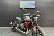 TRIUMPH TRIDENT 660