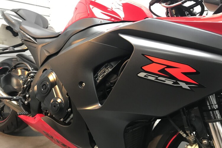 SUZUKI GSX-R1000R