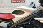 TRIUMPH STREET TRIPLE 675