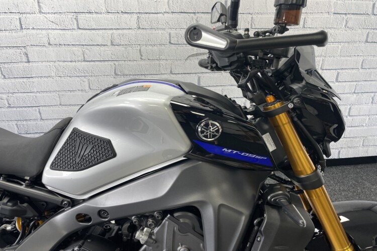 YAMAHA MT-09 SP