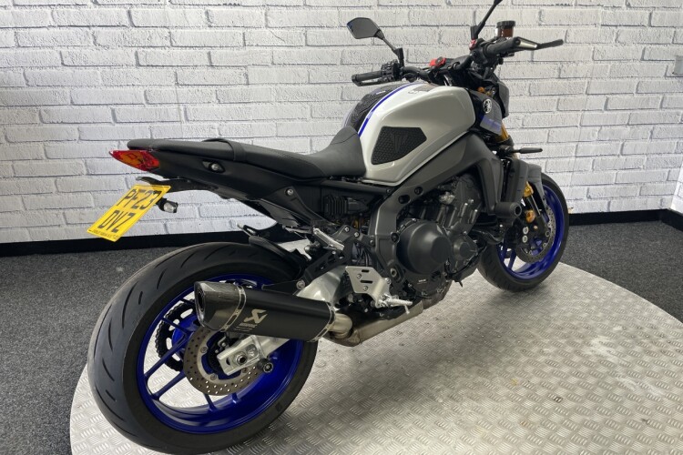 YAMAHA MT-09 SP
