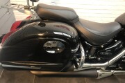 SUZUKI INTRUDER 800