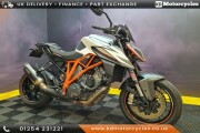 KTM 1290 SUPER DUKE R
