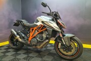 KTM 1290 SUPER DUKE R