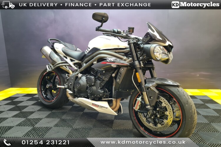TRIUMPH SPEED TRIPLE 1050 for sale