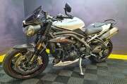 TRIUMPH SPEED TRIPLE 1050