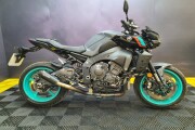 YAMAHA MT-10
