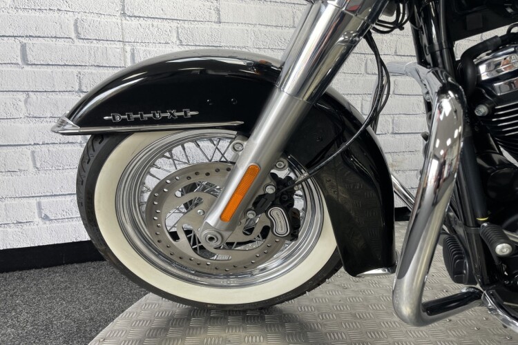 HARLEY-DAVIDSON SOFTAIL