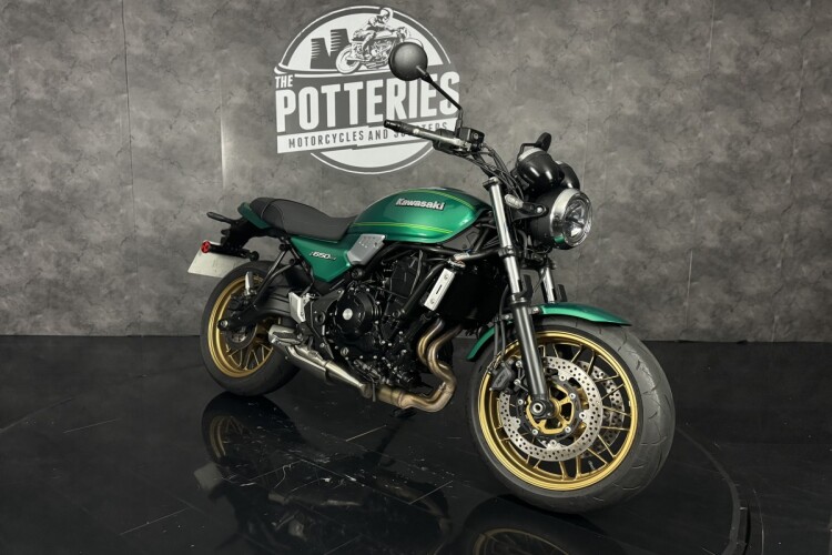 KAWASAKI Z650 RS
