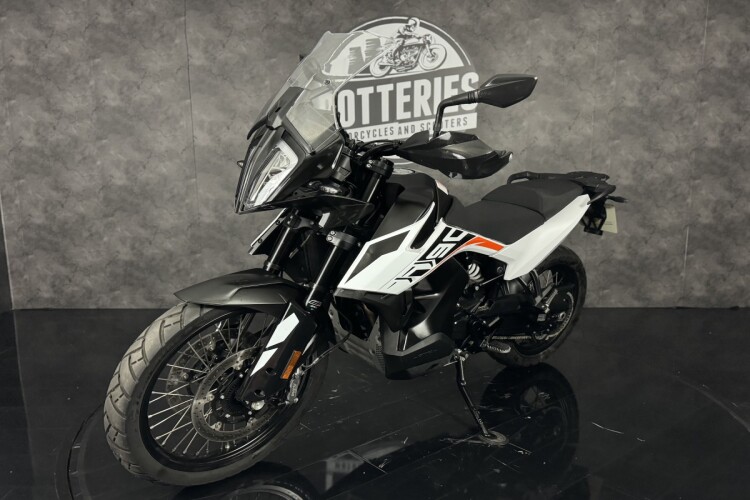 KTM 790 ADVENTURE