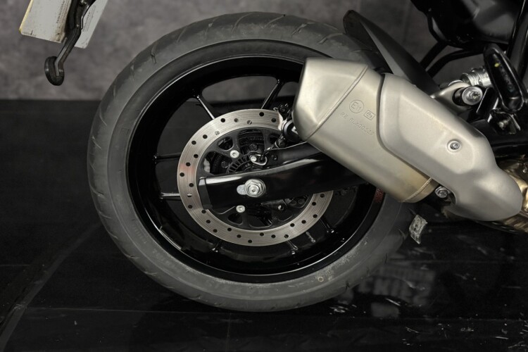 ROYAL ENFIELD GUERRILLA 450