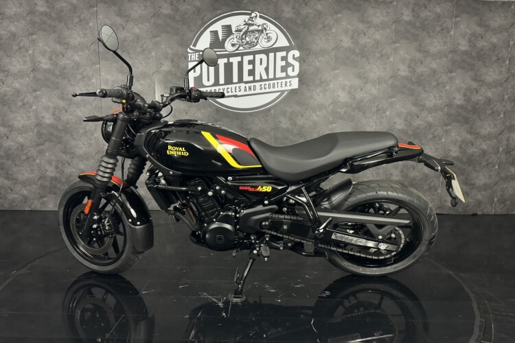 ROYAL ENFIELD GUERRILLA 450