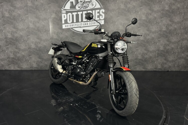 ROYAL ENFIELD GUERRILLA 450