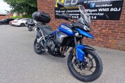 TRIUMPH TIGER 900