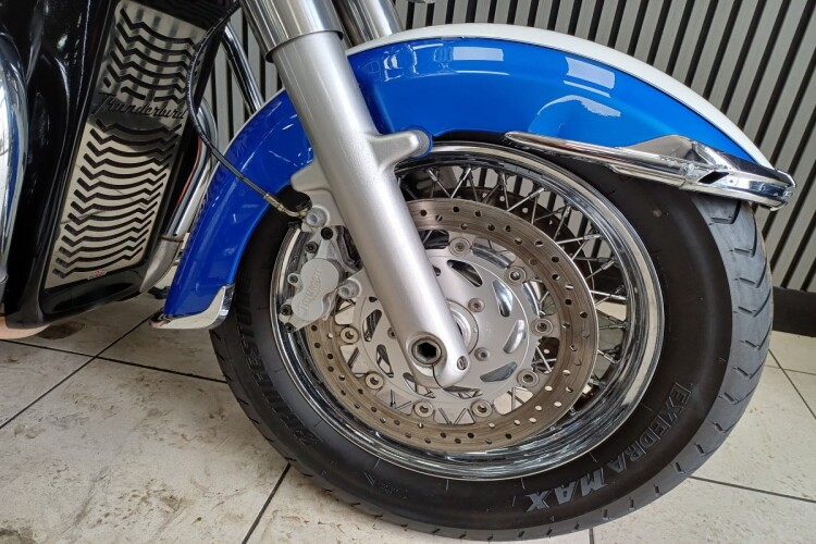 TRIUMPH THUNDERBIRD 1700