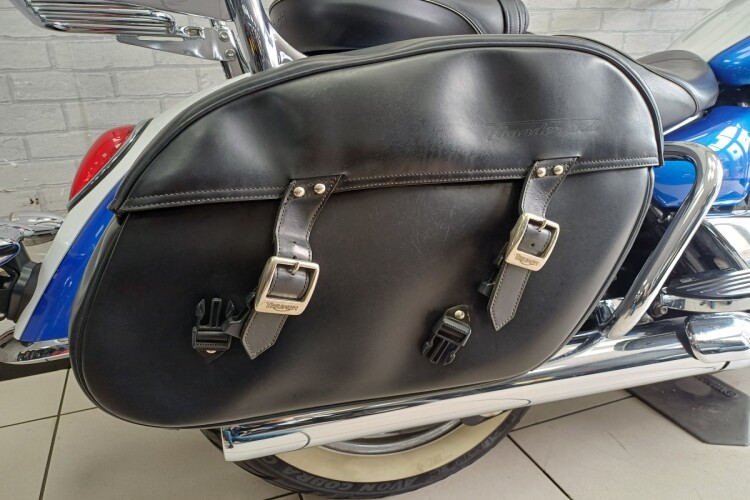 TRIUMPH THUNDERBIRD 1700