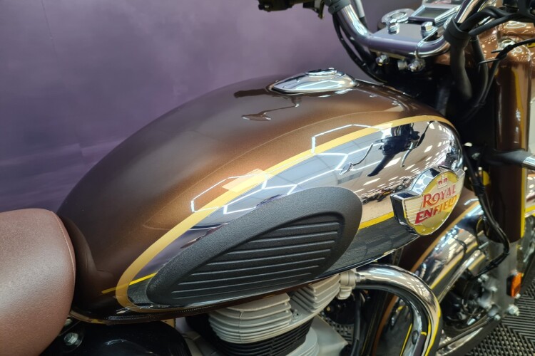 ROYAL ENFIELD CLASSIC 350