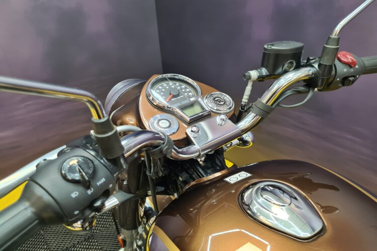 ROYAL ENFIELD CLASSIC 350