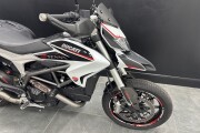 DUCATI HYPERSTRADA 821