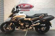 MV AGUSTA STRADALE 800