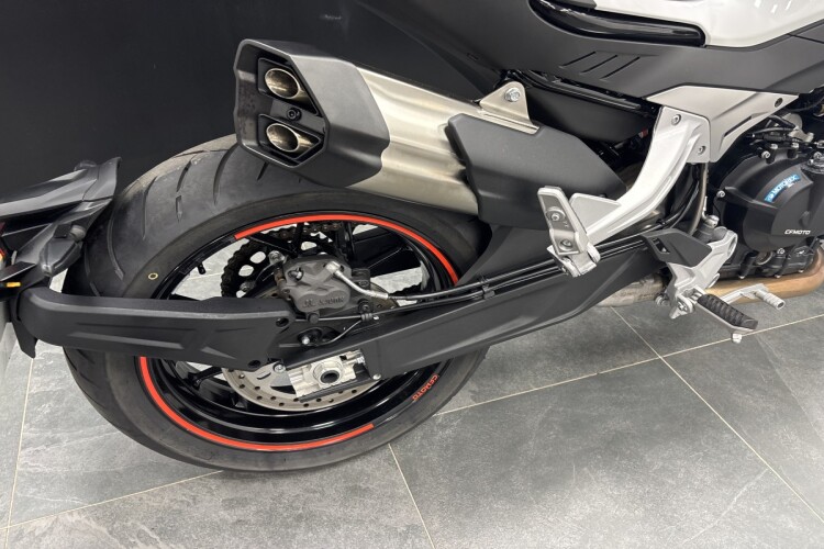 CF MOTO NK 800 ADVANCED