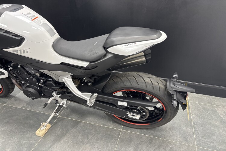 CF MOTO NK 800 ADVANCED