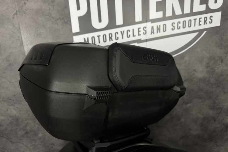 HONDA GL1800 GOLD WING