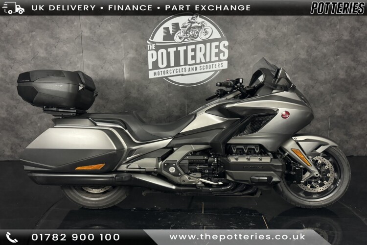 HONDA GL1800 GOLD WING