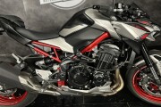 KAWASAKI Z900
