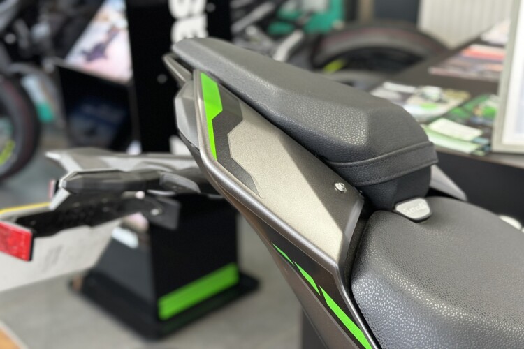 KAWASAKI Z900 for sale