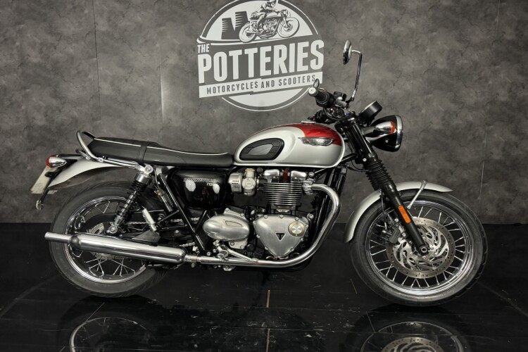 TRIUMPH BONNEVILLE T120