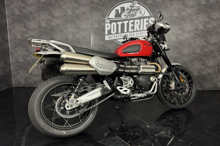 TRIUMPH SCRAMBLER 1200