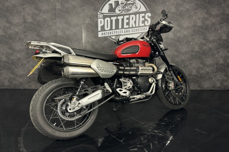 TRIUMPH SCRAMBLER 1200