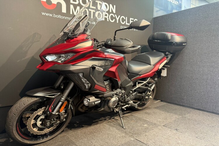 KAWASAKI VERSYS 1000