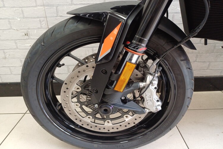KTM 790 DUKE