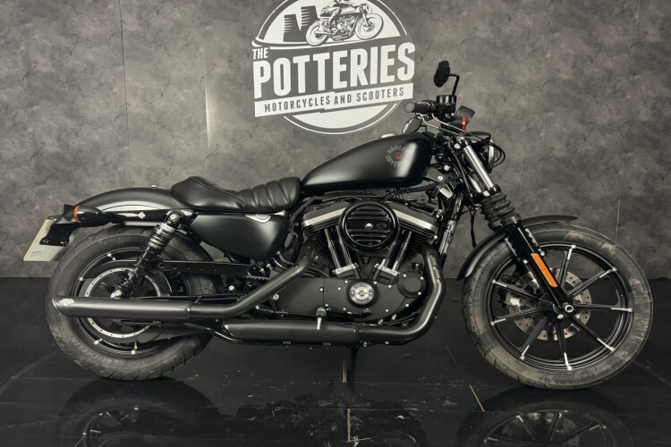 HARLEY-DAVIDSON SPORTSTER