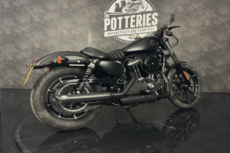 HARLEY-DAVIDSON SPORTSTER