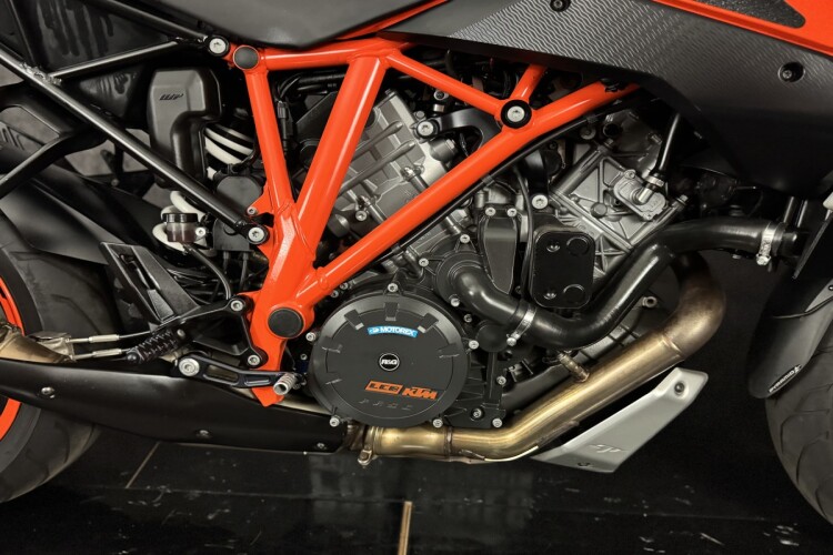 KTM 1290 SUPER DUKE GT