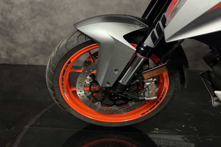 KTM 1290 SUPER DUKE GT