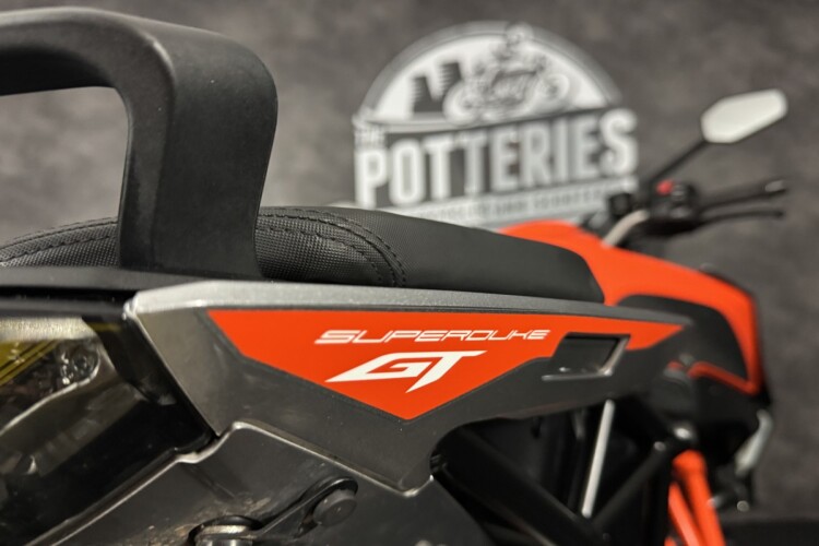 KTM 1290 SUPER DUKE GT