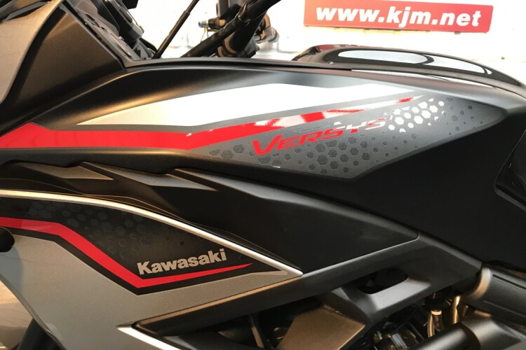 KAWASAKI VERSYS 650