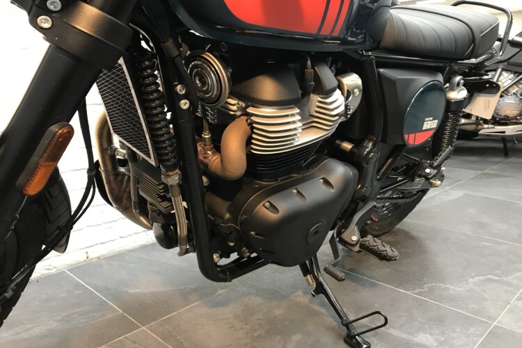 ROYAL ENFIELD BEAR 650