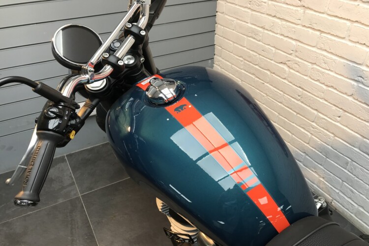 ROYAL ENFIELD BEAR 650