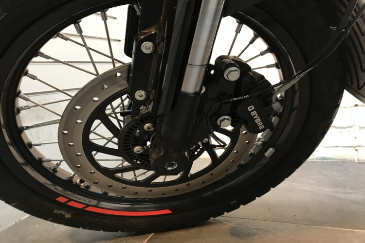 ROYAL ENFIELD BEAR 650