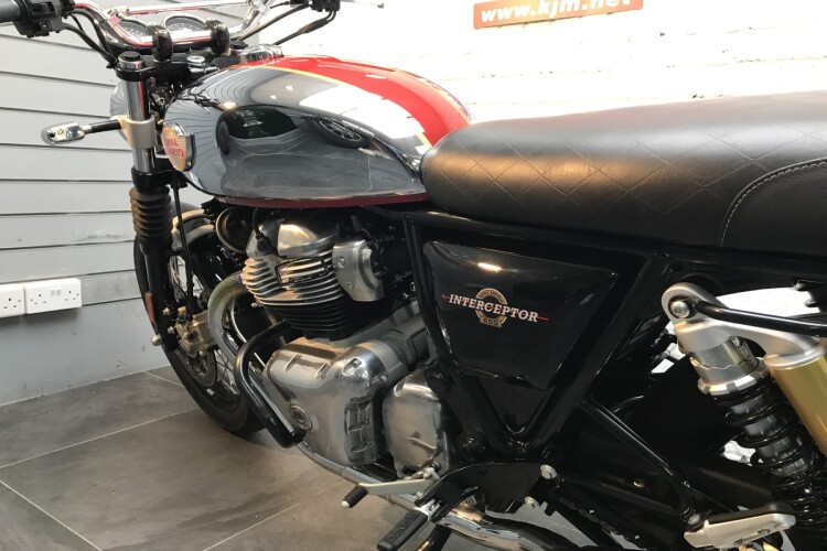 ROYAL ENFIELD INTERCEPTOR INT 650 TWIN