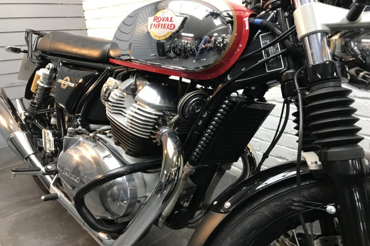 ROYAL ENFIELD INTERCEPTOR INT 650 TWIN